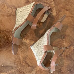 Just Fab Ankle Strap Wedge Open Toe Sandal Caramel Brown Vegan Friendly Size 7.5